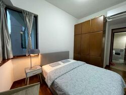 Simsville (D14), Condominium #574650841